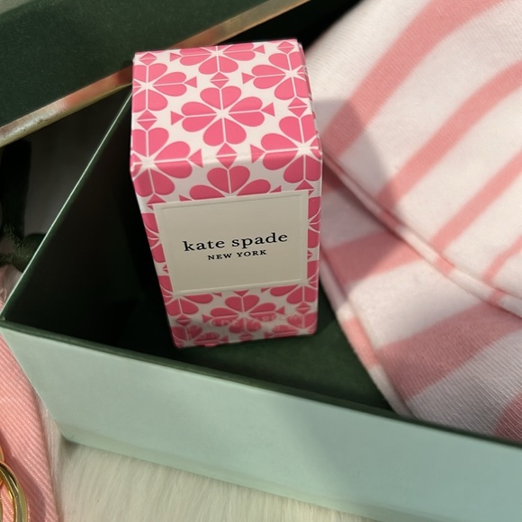 Kate Spade ♠️ Gift Set 6 piece New - Picture 3 of 13